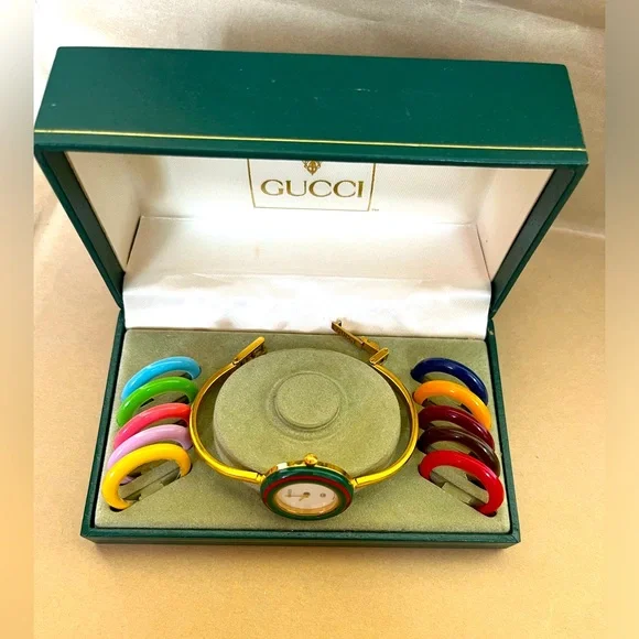 VINTAGE 14k Gold Statement GUCCI Watch Interchangeable Bezels *New Battery* - Picture 4 of 6